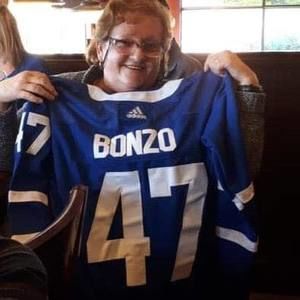 Meet your Posher, Tracy